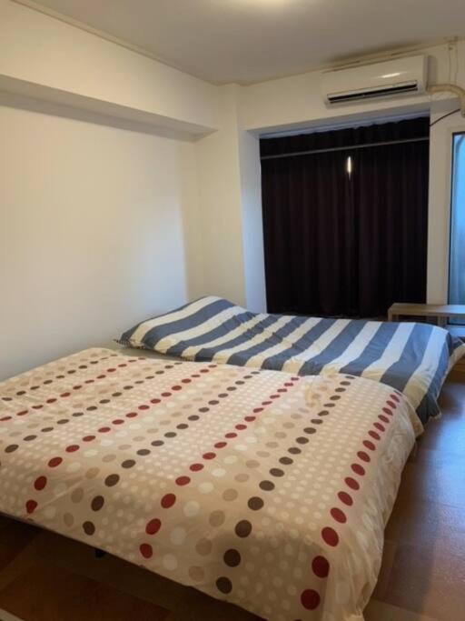 ２ Beds. Comfortable . Dotonbori / Kuromon Market. 大阪 外观 照片