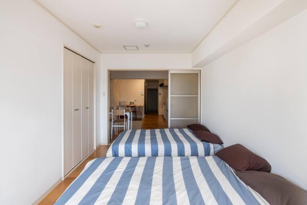 ２ Beds. Comfortable . Dotonbori / Kuromon Market. 大阪 外观 照片